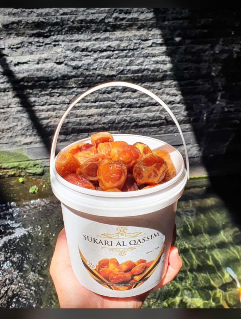 KURMA SUKHARI SUPER (kemasan ember 750 gr)