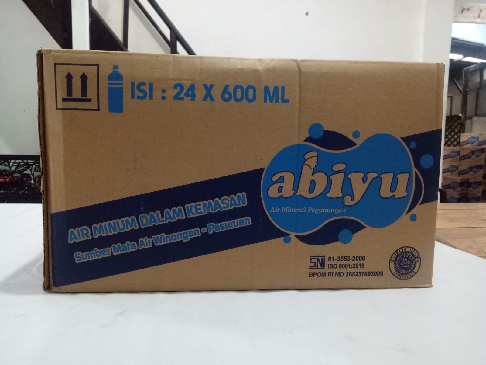 Air Mineral ABIYU botol 600ml (isi 24pcs)