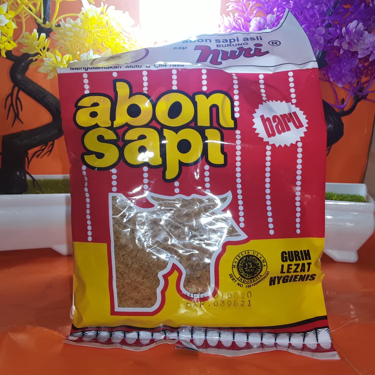 Abon sapi cap nuri