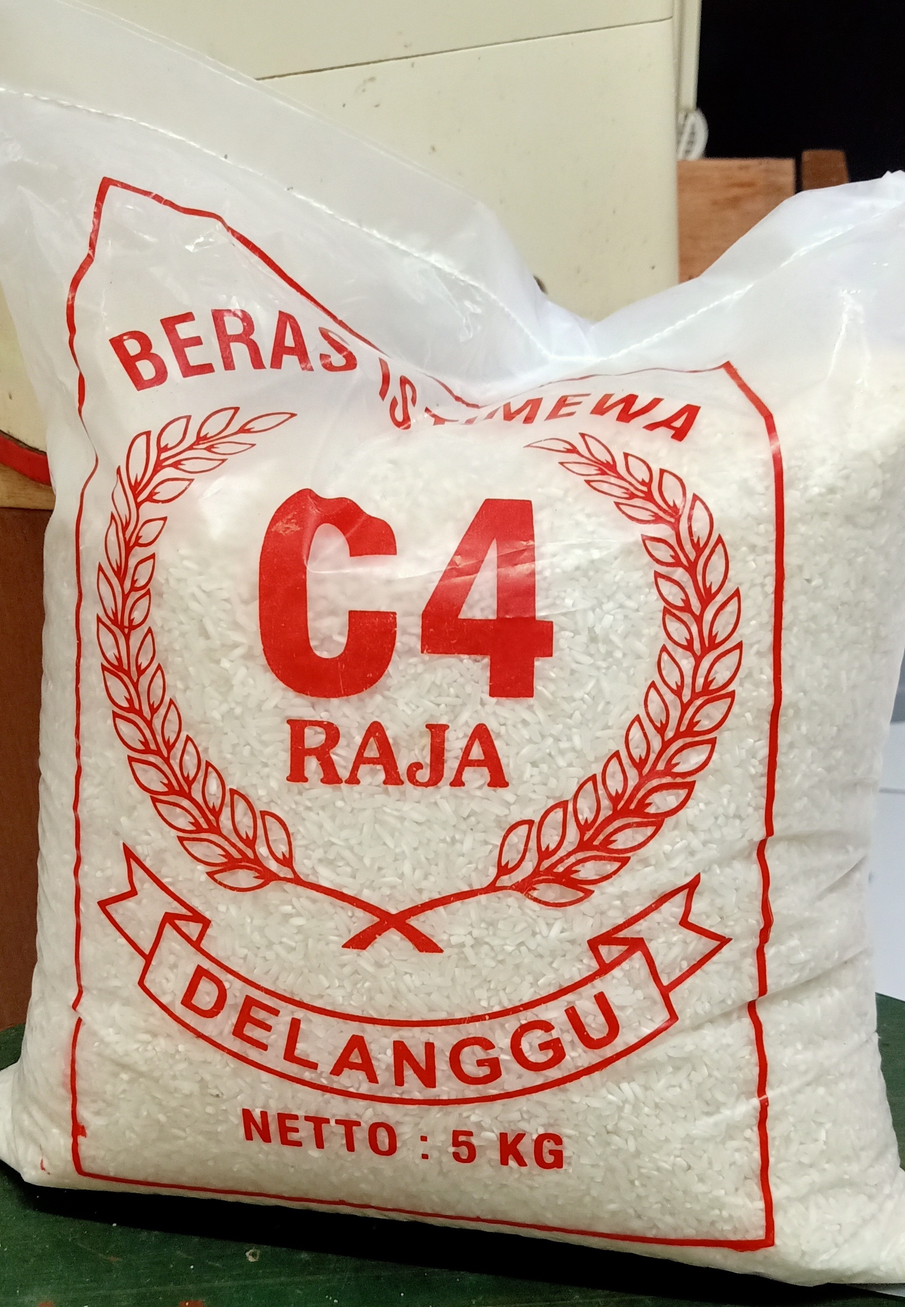 beras delanggu c4 raja