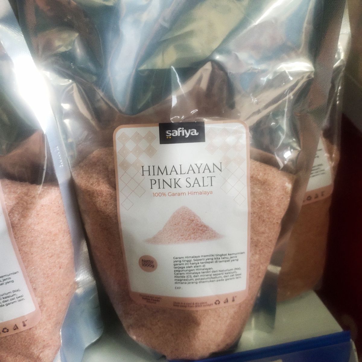 Himalaya pink salt