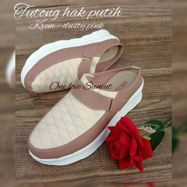 Sepatu muslimah model tutong wedges