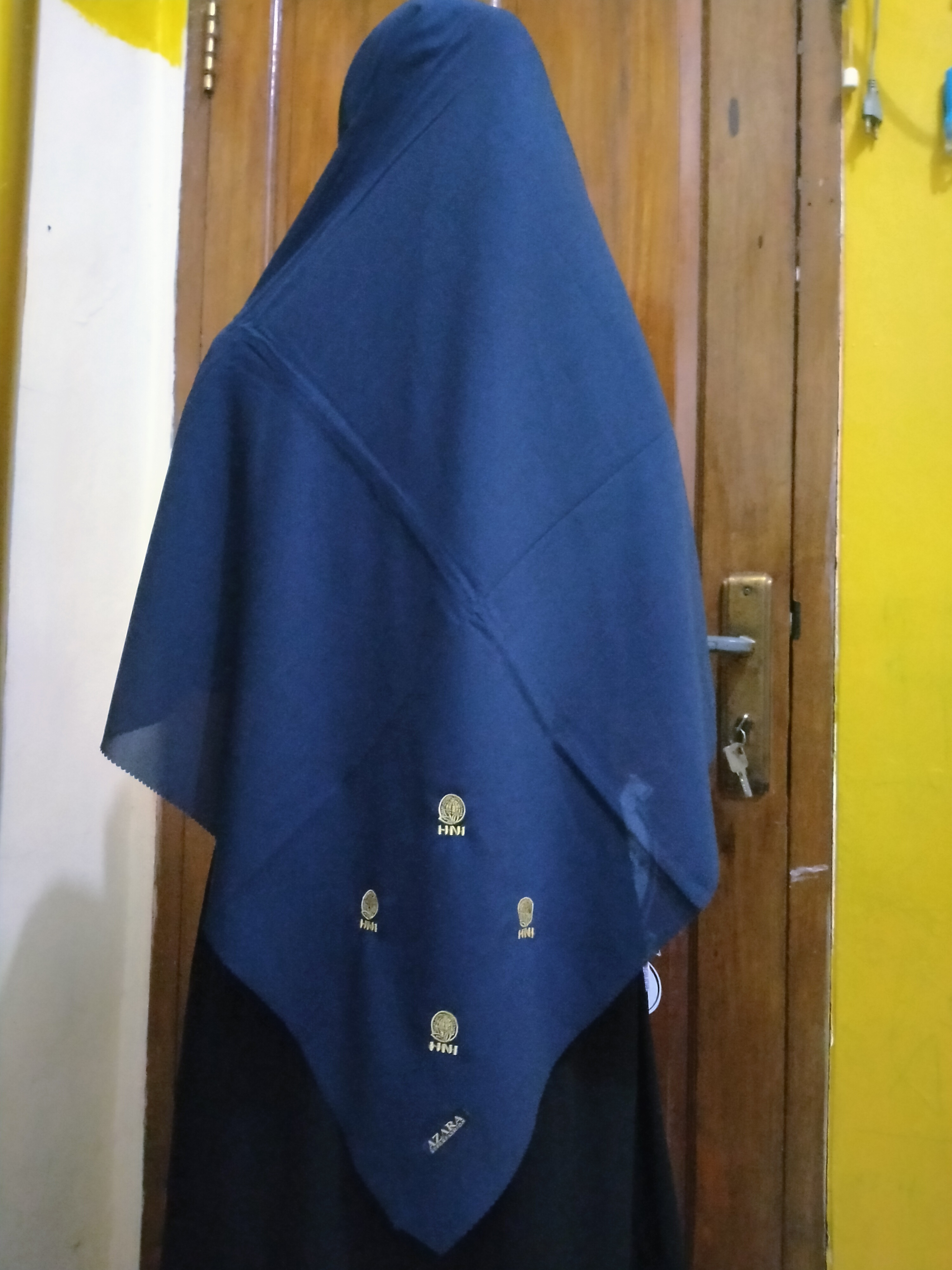 Jilbab persegi jumbo diamond bordir komputer logo HNI