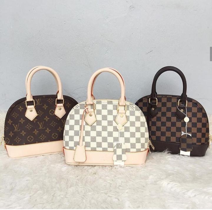 L.V ALMA Motif Damier