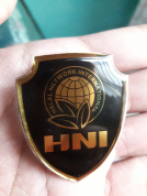 Pin Dada Peniti HNI | Halmall